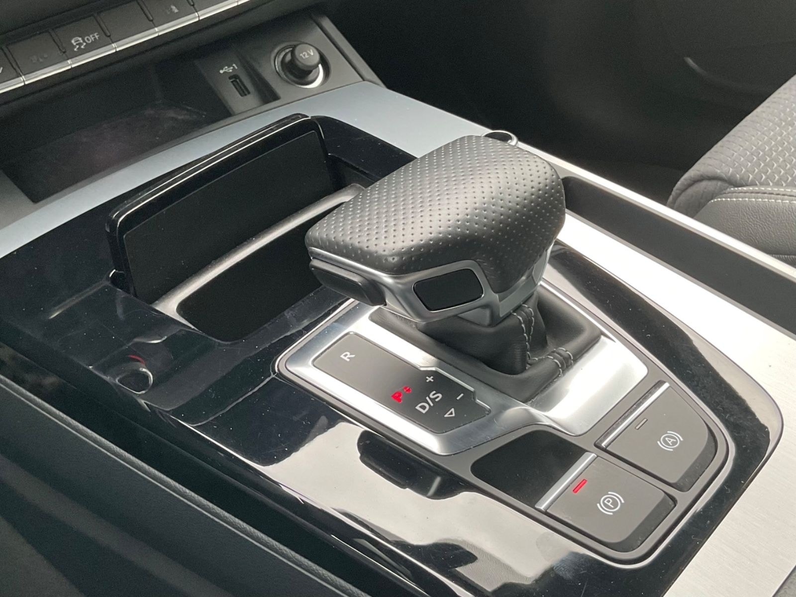 Audi Q5 40 TDI quattro S line AHK DAB LED RFK ViCo foto 20