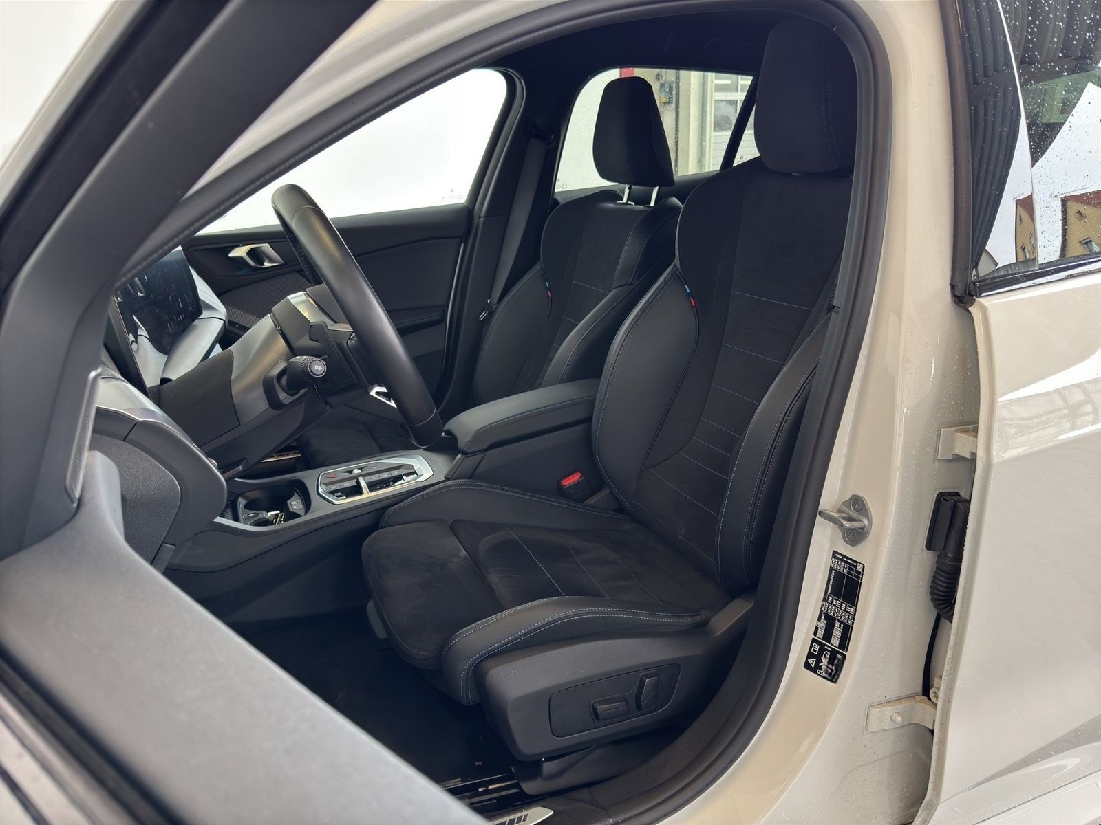 BMW 123iA xDrive 5-trg.(F70) M Sport LiveCock.HUD. foto 9