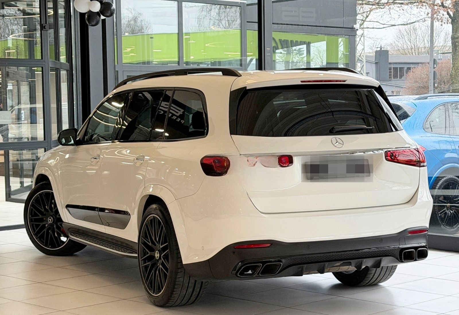 Mercedes-Benz GLS63 AMG 4M+|PANO|CARBON|MASSAGE0|3D-BURM|MB100 foto 6