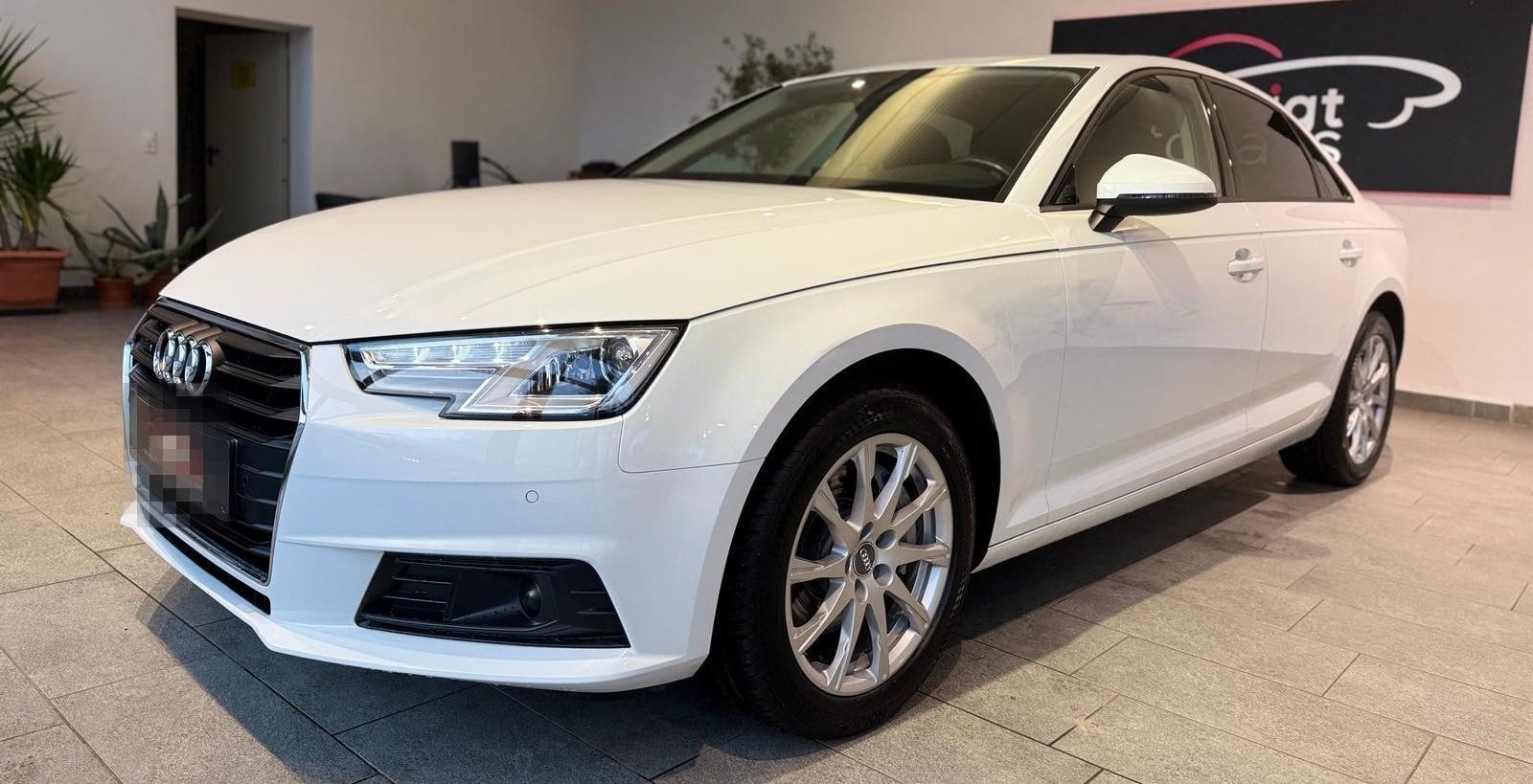Audi A4 Limo 2.0 TDI Quattro S-tronic ACC foto 3