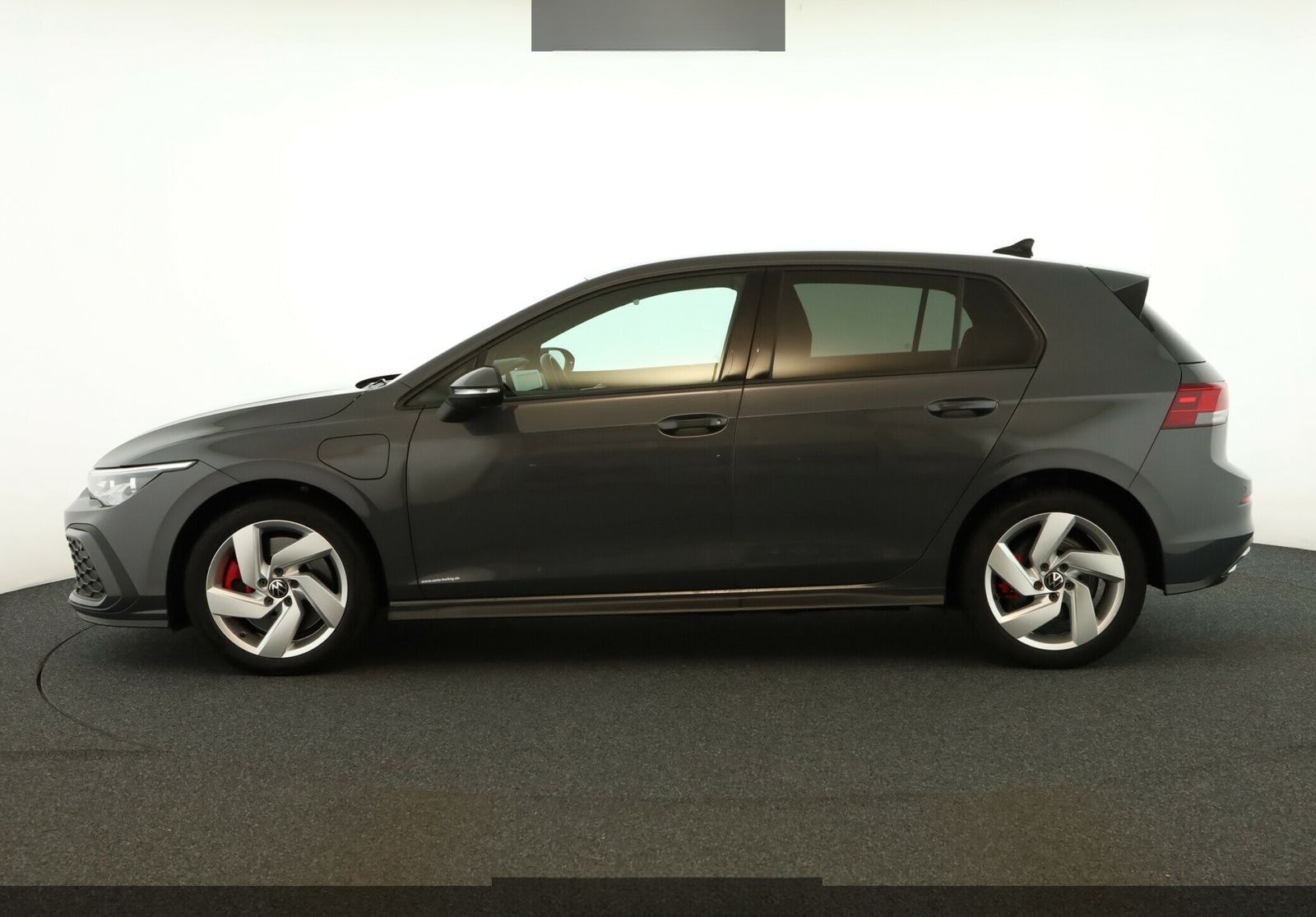 Volkswagen Golf VIII Lim. 1.4 TSI GTE eHybrid #Virtual#SHZ# foto 2