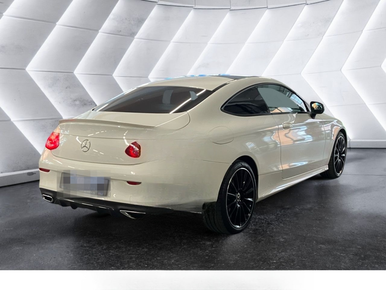 Mercedes-Benz C 300 d Coupe 4Matic AMG Line AHK Pano Allrad foto 5