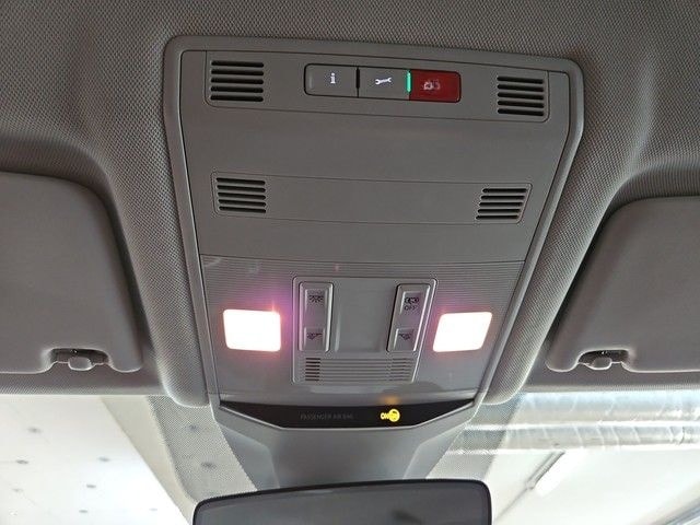 Volkswagen T-Roc DIGITAL COCKPIT EINPARKH foto 8