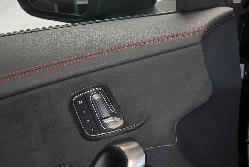 Mercedes-Benz CLA 250 e SB , AMG BURM NIGHT MEMO MULTI 360 PDC foto 15