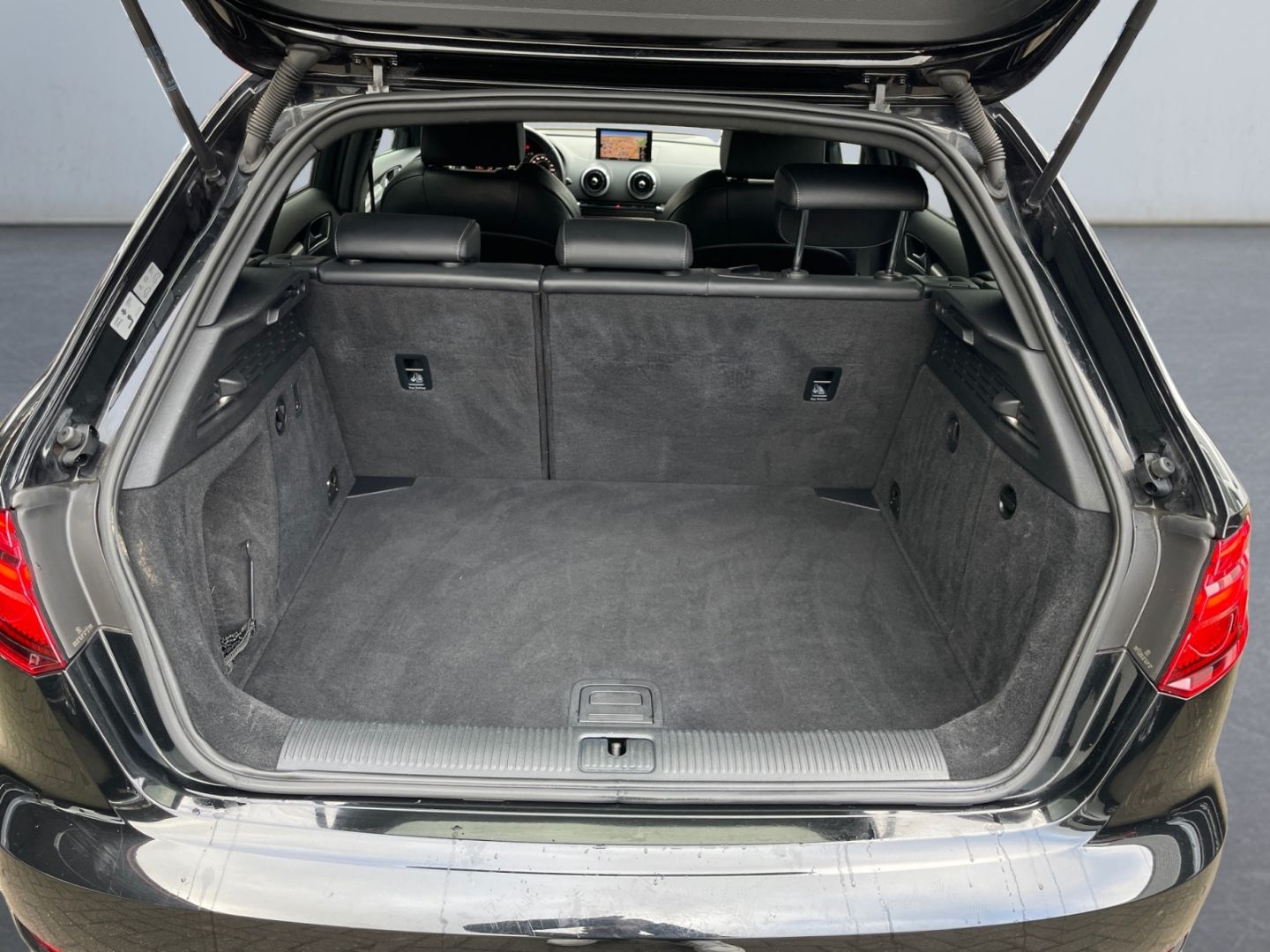 Audi A3 35 TFSI Sportback S tro sport S-line *GJR*AHK foto 18