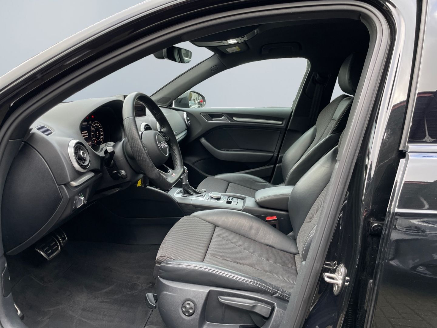 Audi A3 35 TFSI Sportback S tro sport S-line *GJR*AHK foto 9