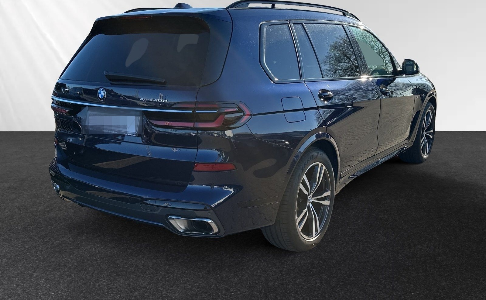 BMW X7 xDrive40d M Sport|Pano|AHK|Autobahnass.|DAPro foto 3