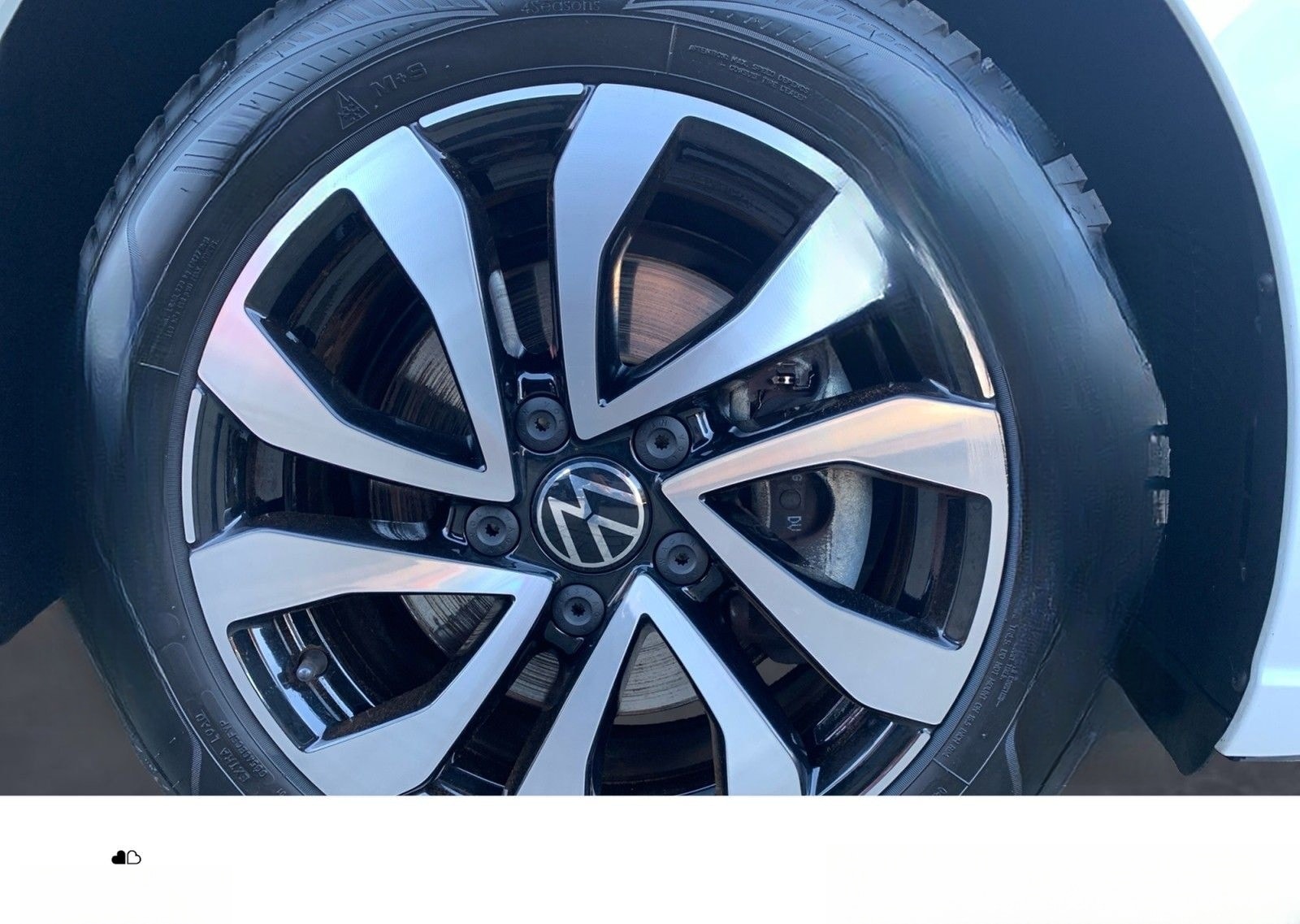 Volkswagen Golf 1.5 TSI Active HeadUp+NAVI+RFK foto 6