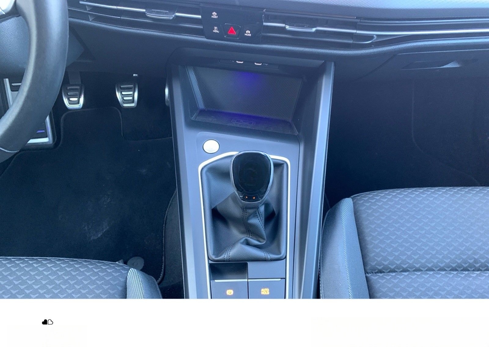 Volkswagen Golf 1.5 TSI Active HeadUp+NAVI+RFK foto 10