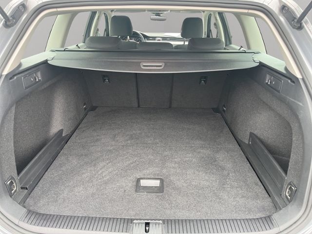 Volkswagen Passat Variant 1.5 TSI OPF Conceptline NAVI+LED foto 13