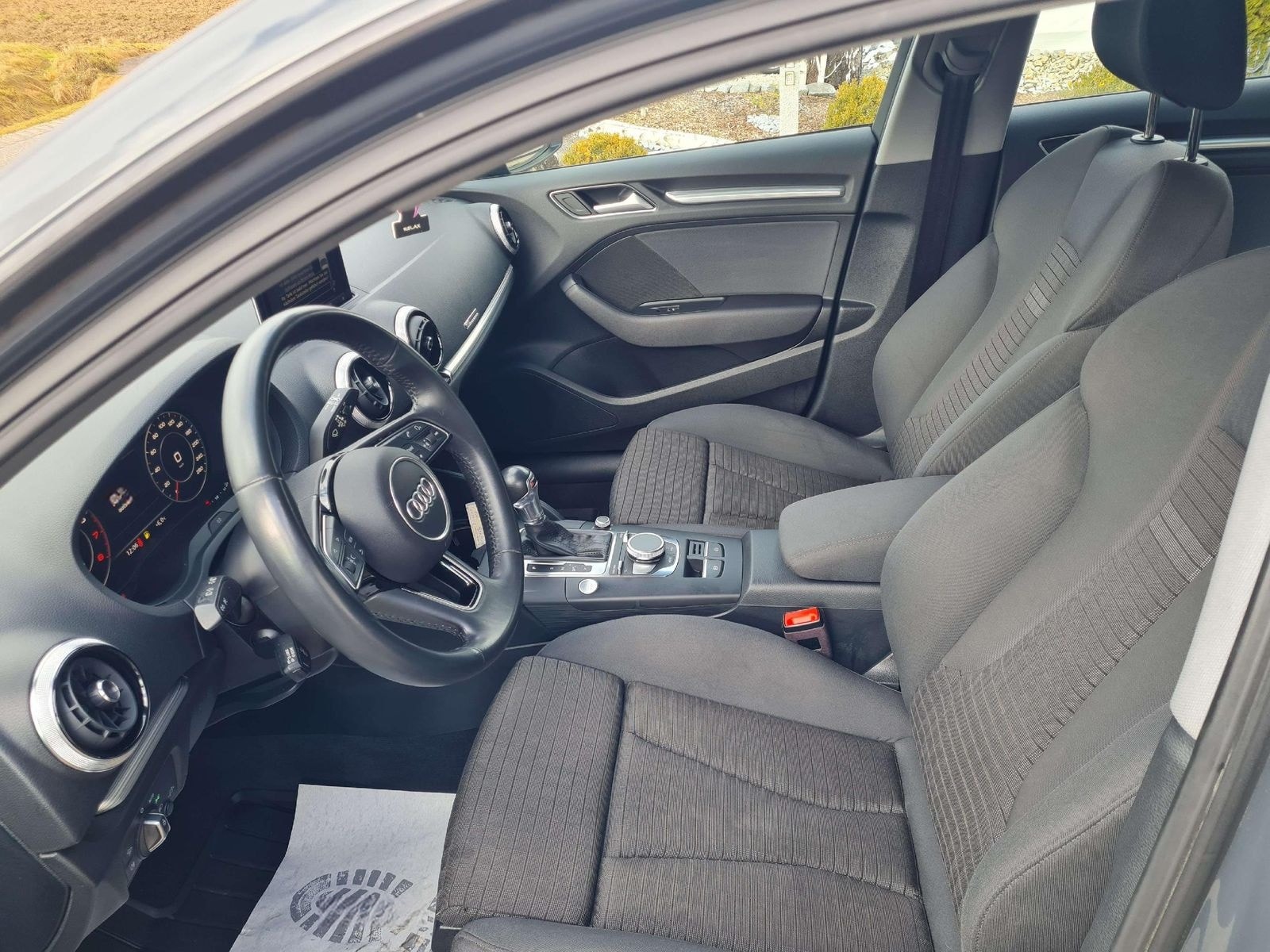 Audi A3 35 TFSI sport Navi/Anhängekupplung/Sitzheizun foto 11