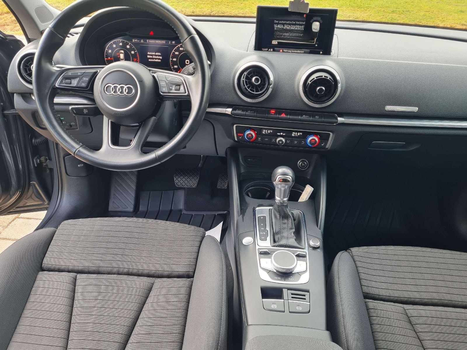 Audi A3 35 TFSI sport Navi/Anhängekupplung/Sitzheizun foto 13