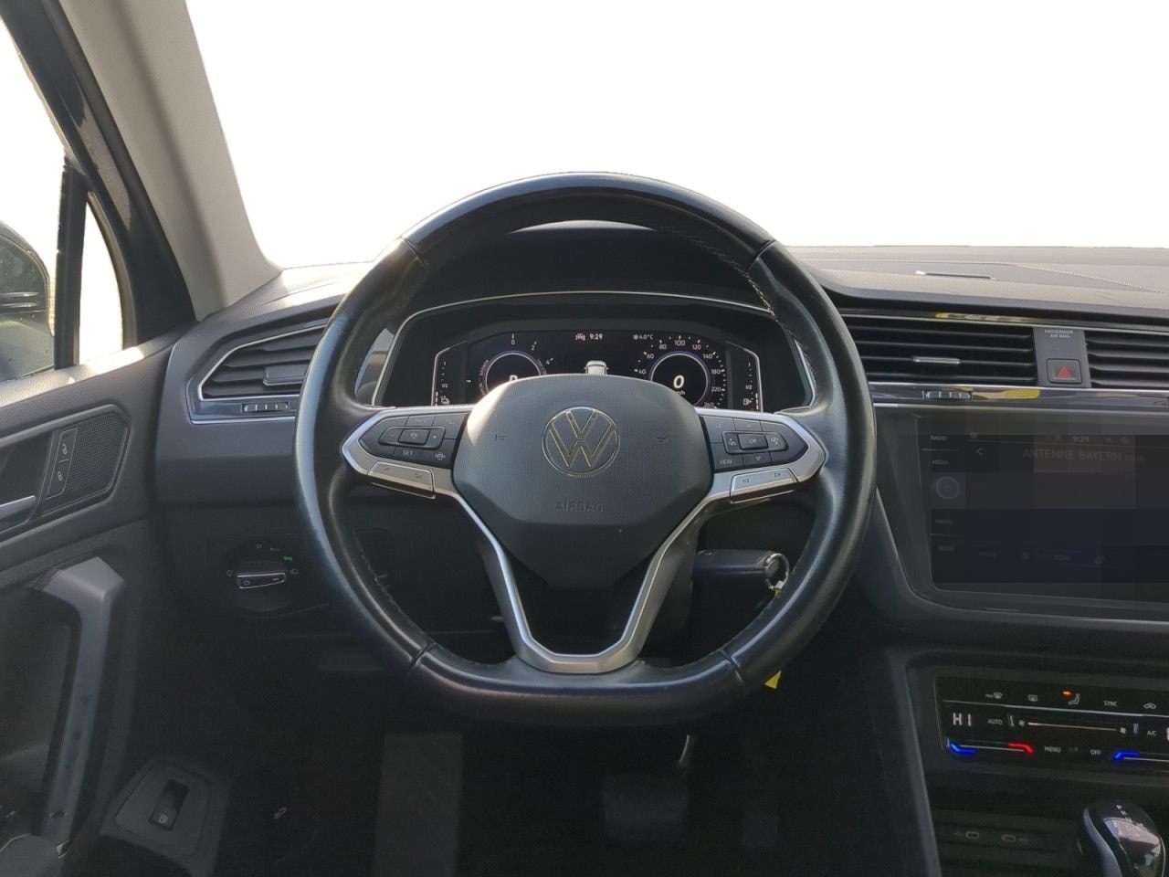 Volkswagen TIGUAN Plug-in Hybrid+LED+PDC+ACC+DAB+LM+ALS foto 14