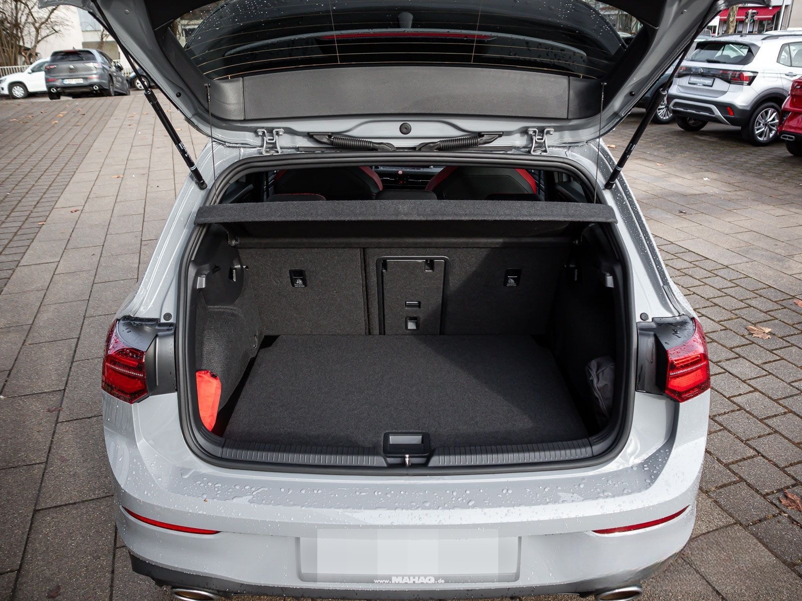 Volkswagen Golf VIII GTI Clubsport 2.0 TSI Navi IQ.LIGHT R- foto 24