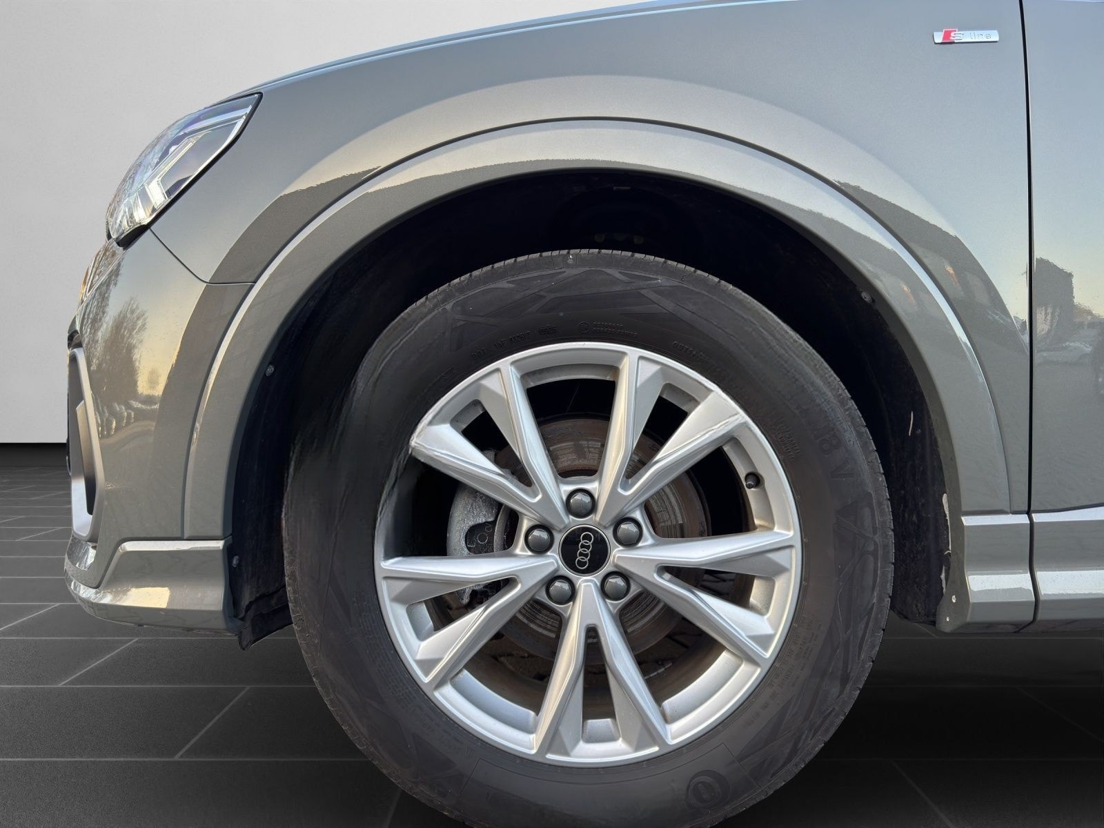 Audi Q3 35 TFSI S line S tronic NAVI KAMERA ACC foto 8