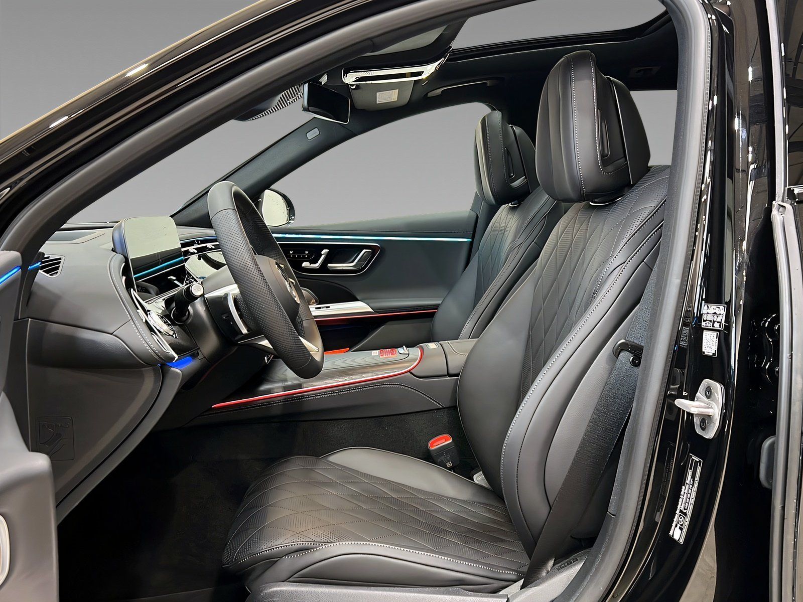 Mercedes-Benz E 450 d T 4M AMG+Superscreen+Burme+HuD+AHK+360° foto 9