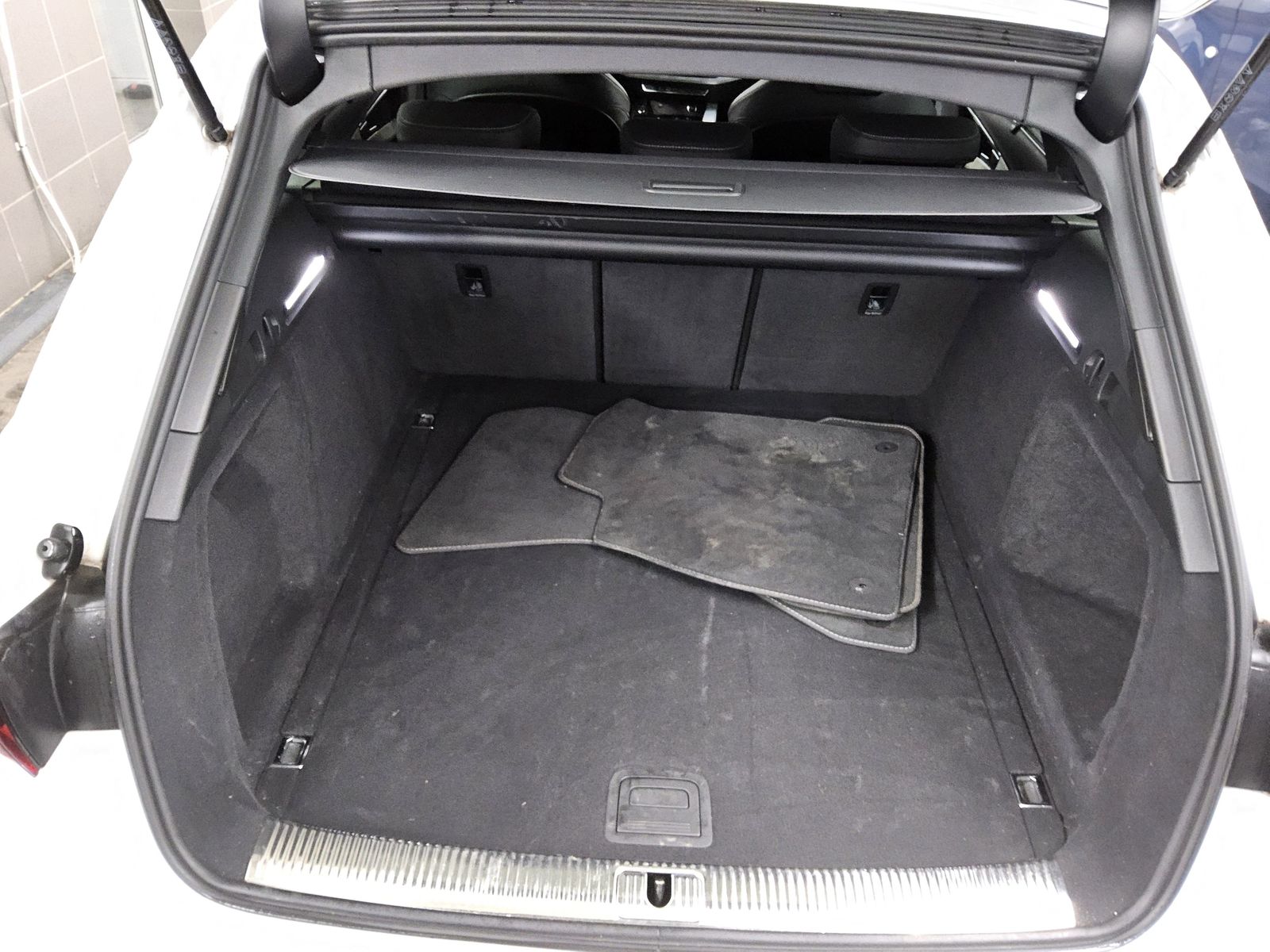 Audi A4 Avant 2.0 TDI advanced T-Leder Navi LED RFK foto 11