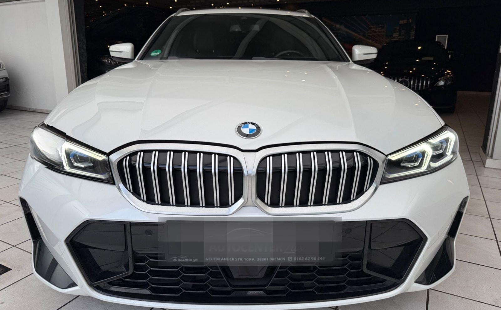 BMW 330 i xDrive M Sport Pano AHK Garantie foto 2