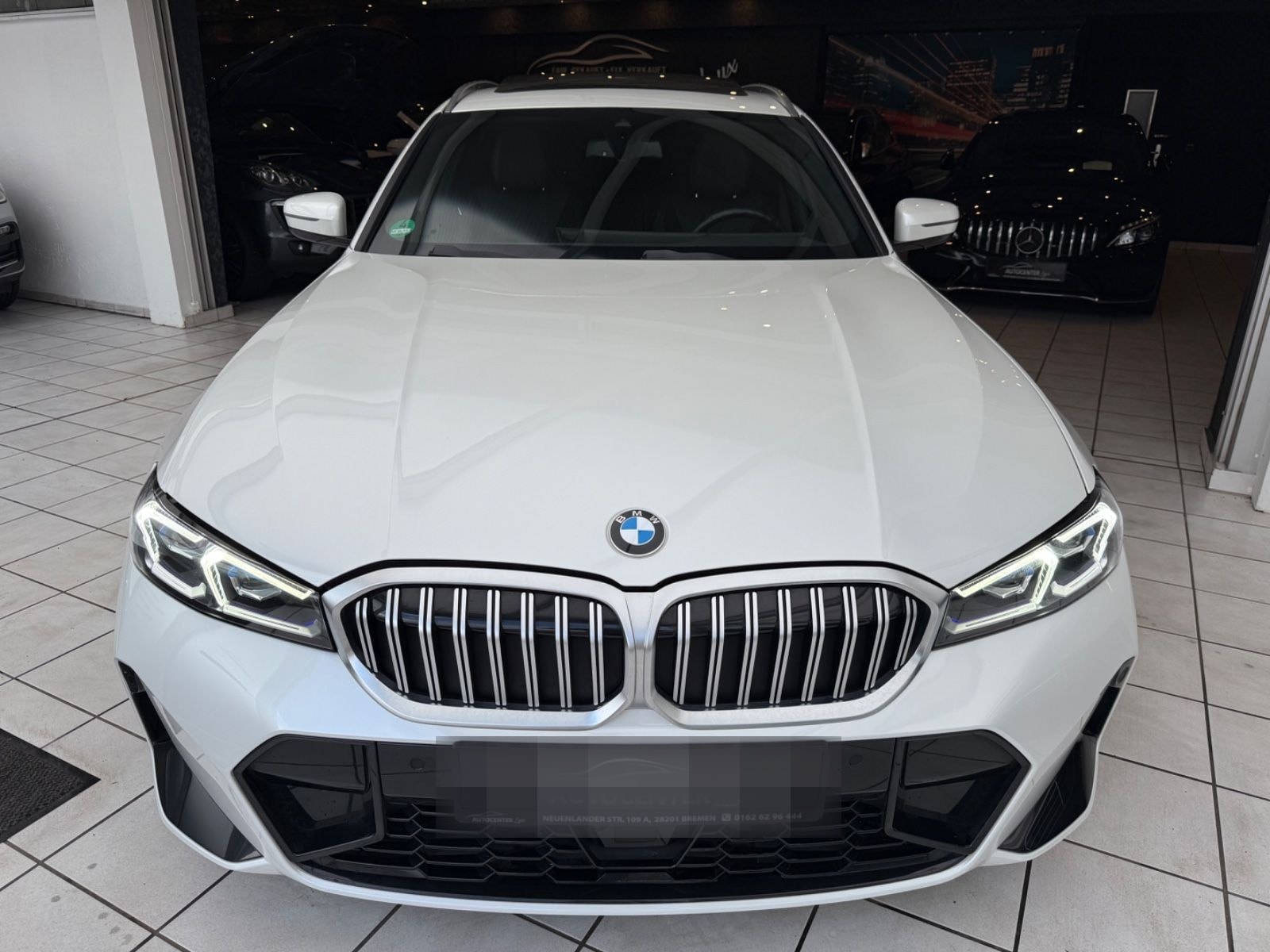 BMW 330 i xDrive M Sport Pano AHK Garantie foto 3