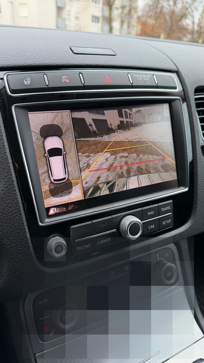 Volkswagen Touareg 3.0 V6 R Line LTDI SCR Exclusive BMT foto 13