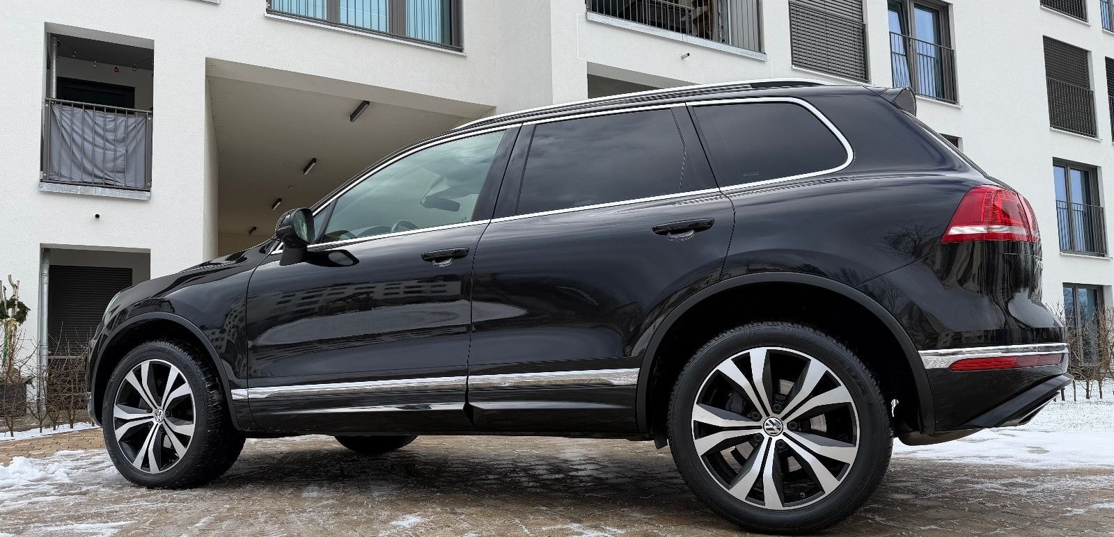 Volkswagen Touareg 3.0 V6 R Line LTDI SCR Exclusive BMT foto 18