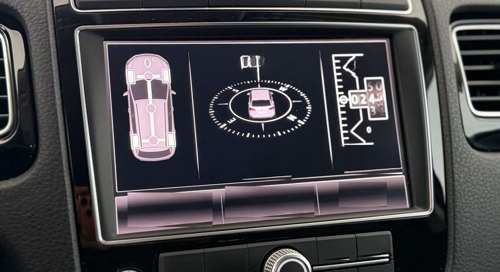 Volkswagen Touareg 3.0 V6 R Line LTDI SCR Exclusive BMT foto 25