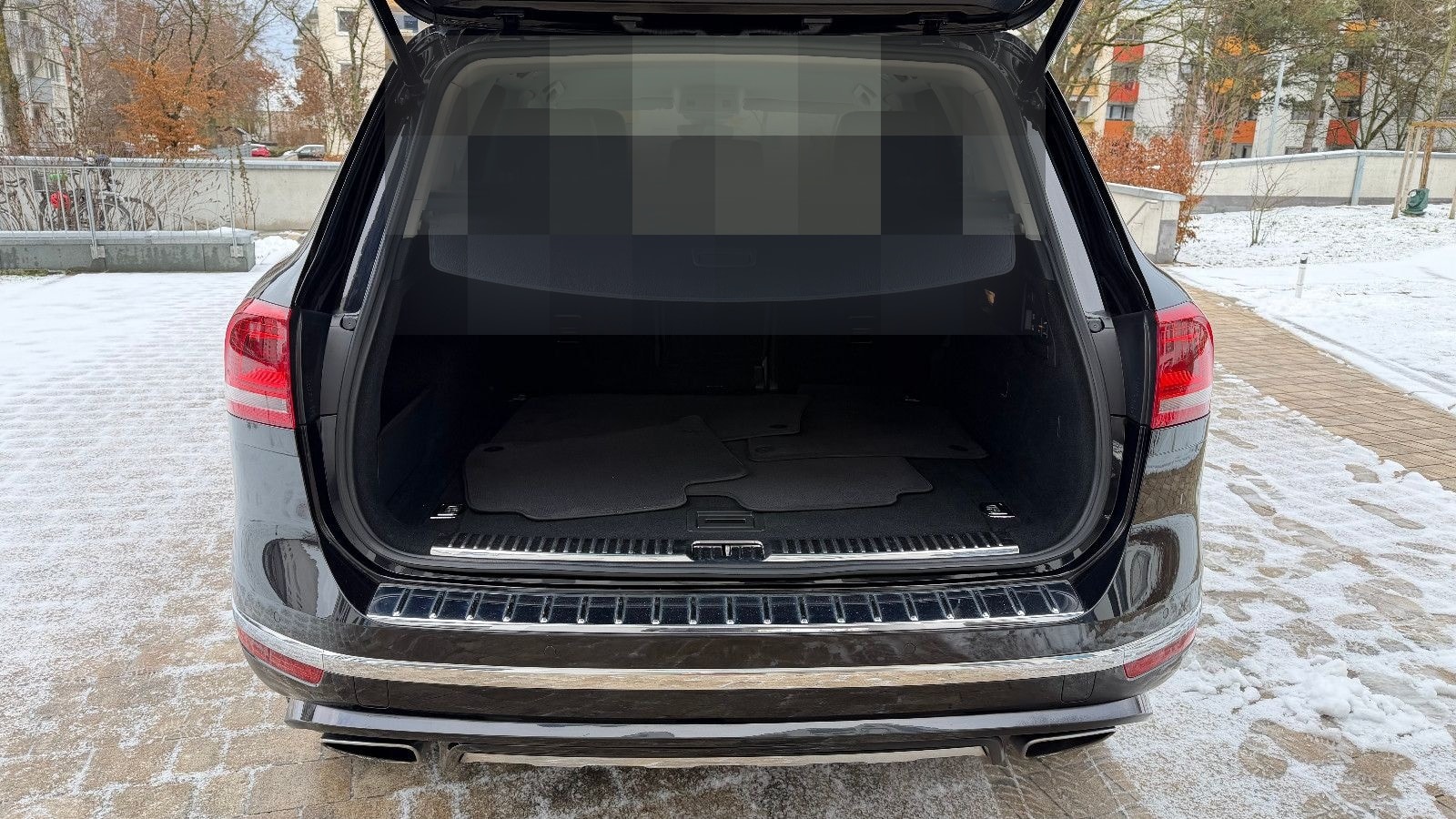 Volkswagen Touareg 3.0 V6 R Line LTDI SCR Exclusive BMT foto 9