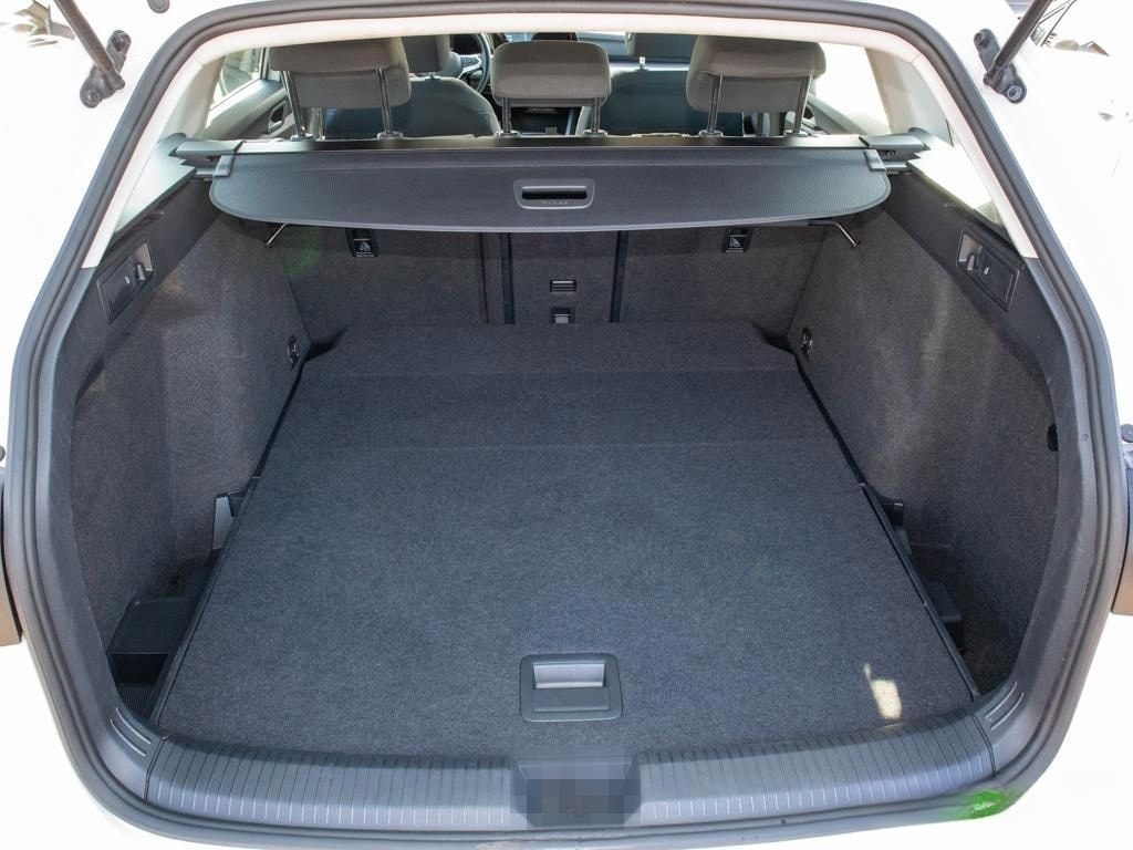 Volkswagen Golf Variant 2.0 TDI Life DSG LED ACC Sitzheiz foto 9