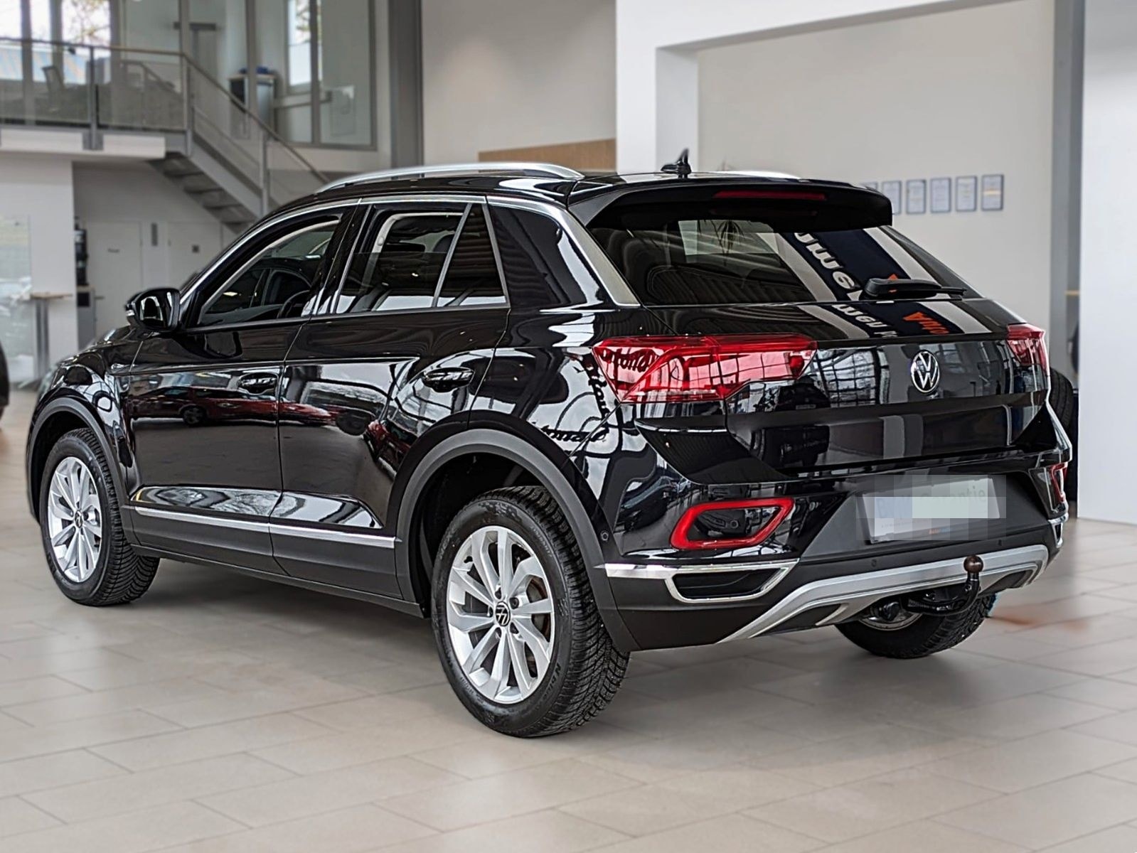 Volkswagen T-Roc 2.0 TDI STYLE NAVI SHZ ACC LED CAM AHK foto 7