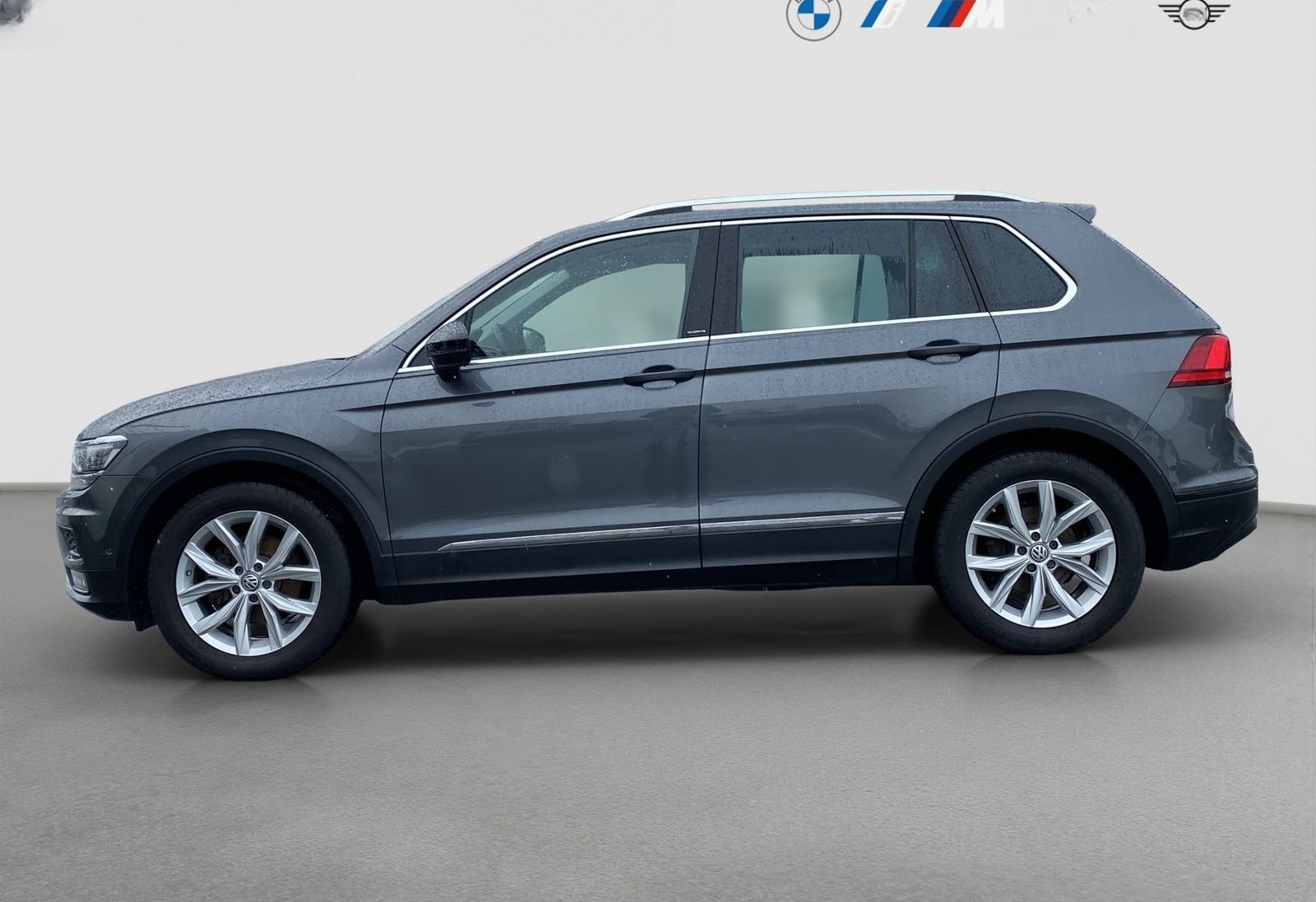 Volkswagen Tiguan 2.0 TDI SCR IQ.DRIVE ACC LED PanoSD AHK foto 3