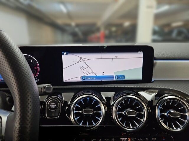 Mercedes-Benz A 220 d AMG Line/Distronic/Night/360°/Memory/ foto 14