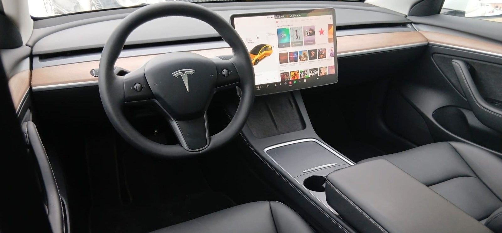 Tesla Model 3 Long Range Dual AWD foto 7