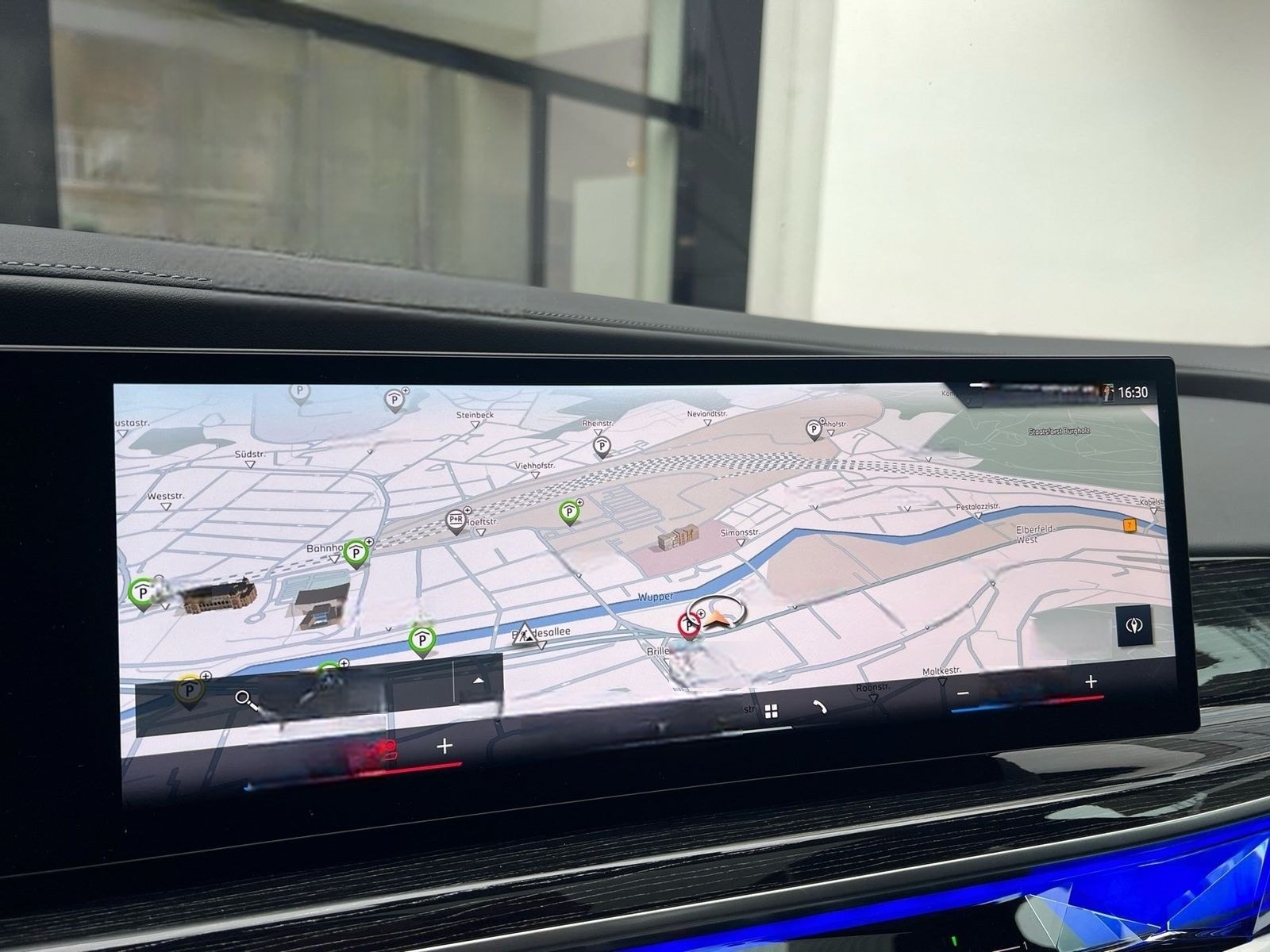 BMW 740d xDrive M Sport SkyPano DA/PA Prof Standhz. foto 17