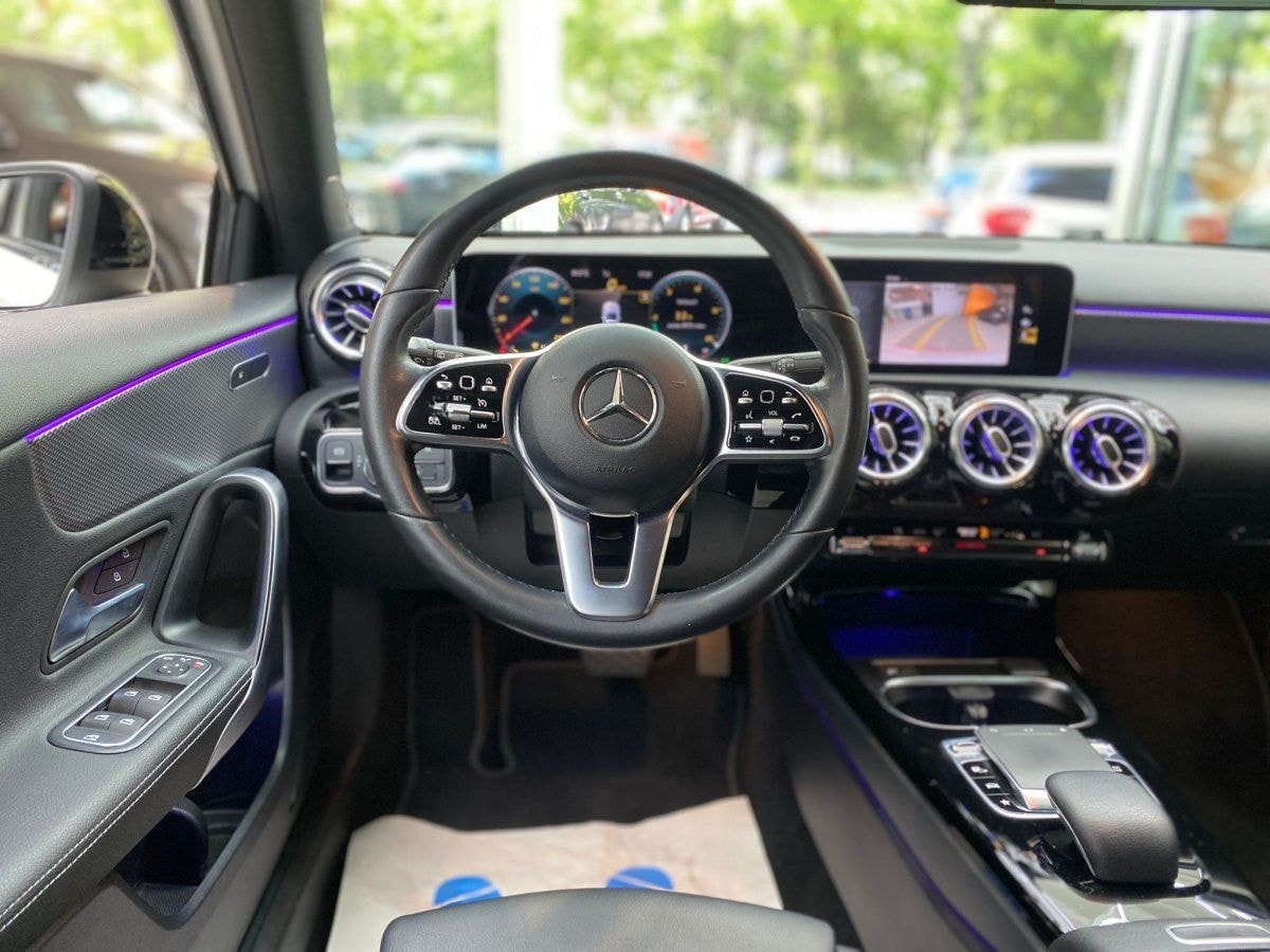 Mercedes-Benz A 200 Progressive Automatik Navi RueFaKa Ambient foto 12