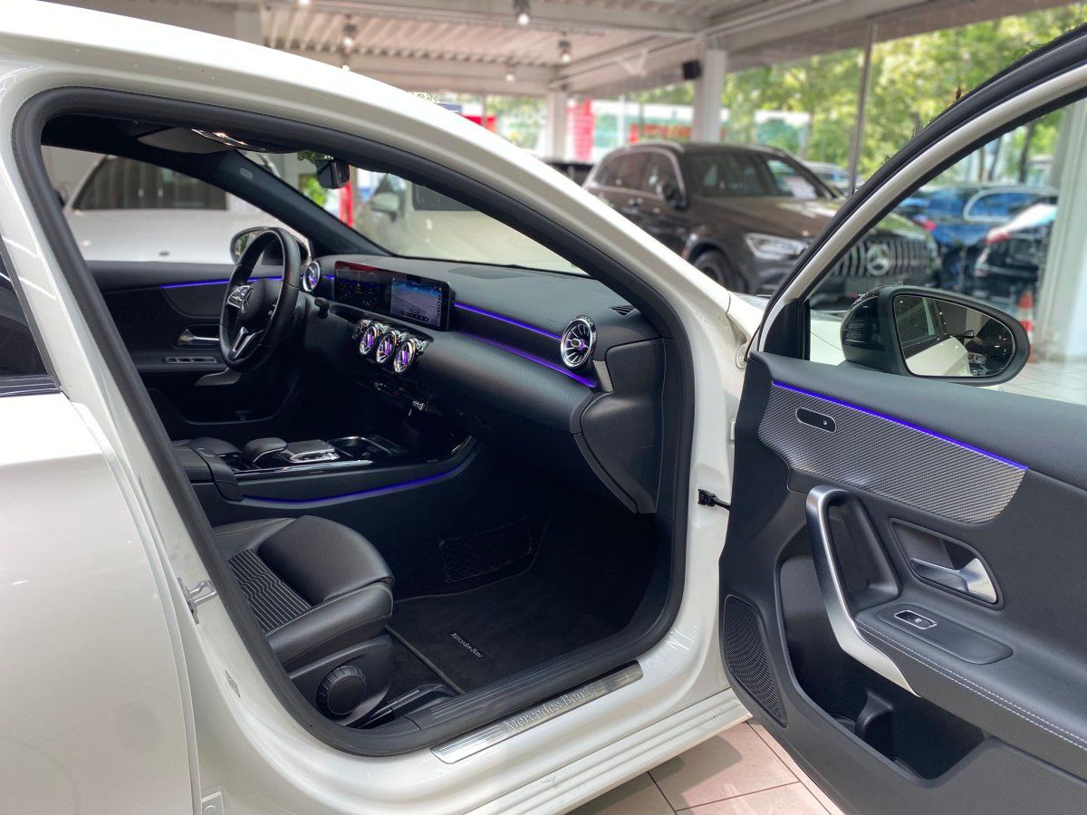 Mercedes-Benz A 200 Progressive Automatik Navi RueFaKa Ambient foto 14