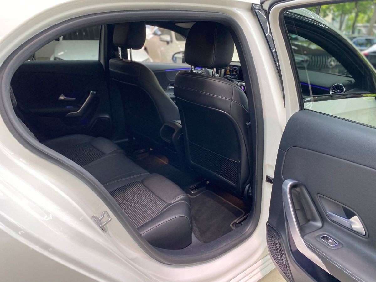 Mercedes-Benz A 200 Progressive Automatik Navi RueFaKa Ambient foto 17