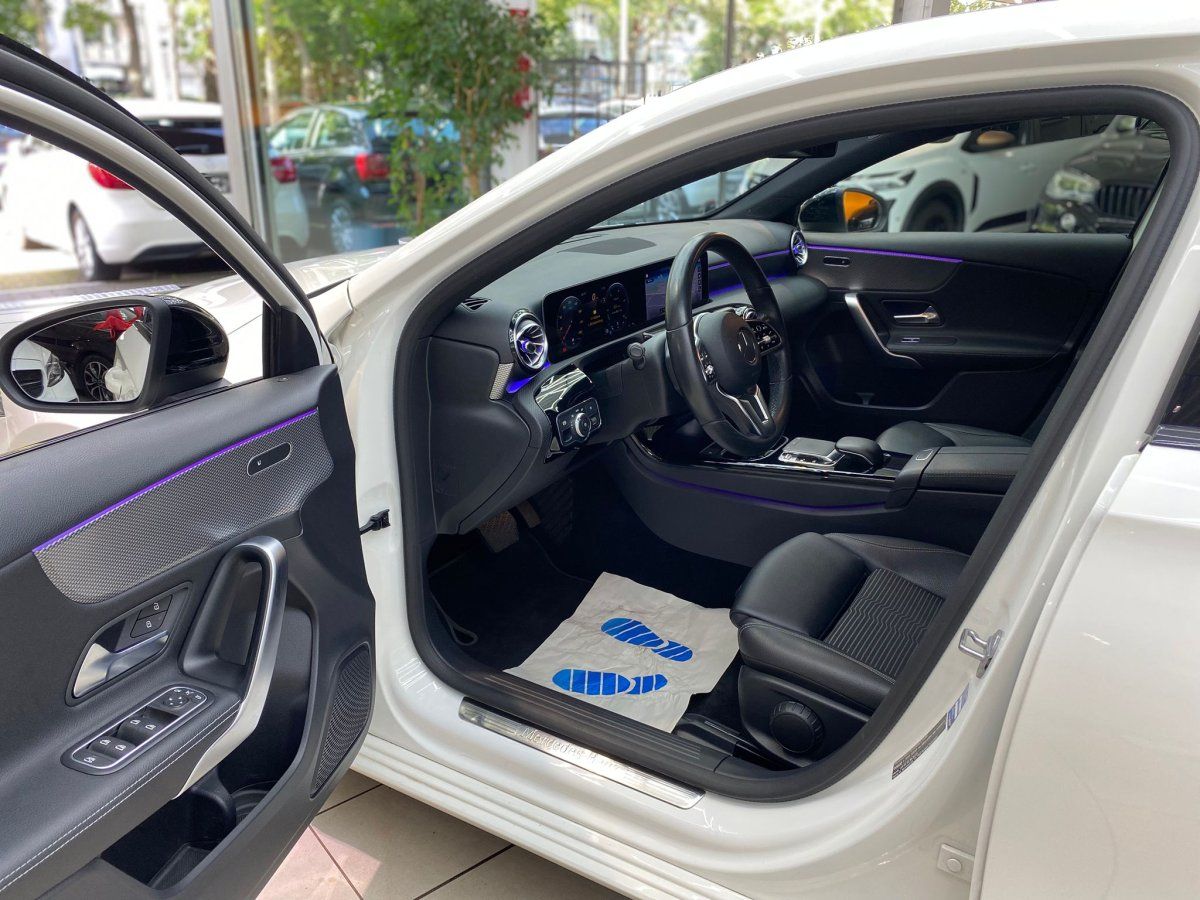 Mercedes-Benz A 200 Progressive Automatik Navi RueFaKa Ambient foto 9