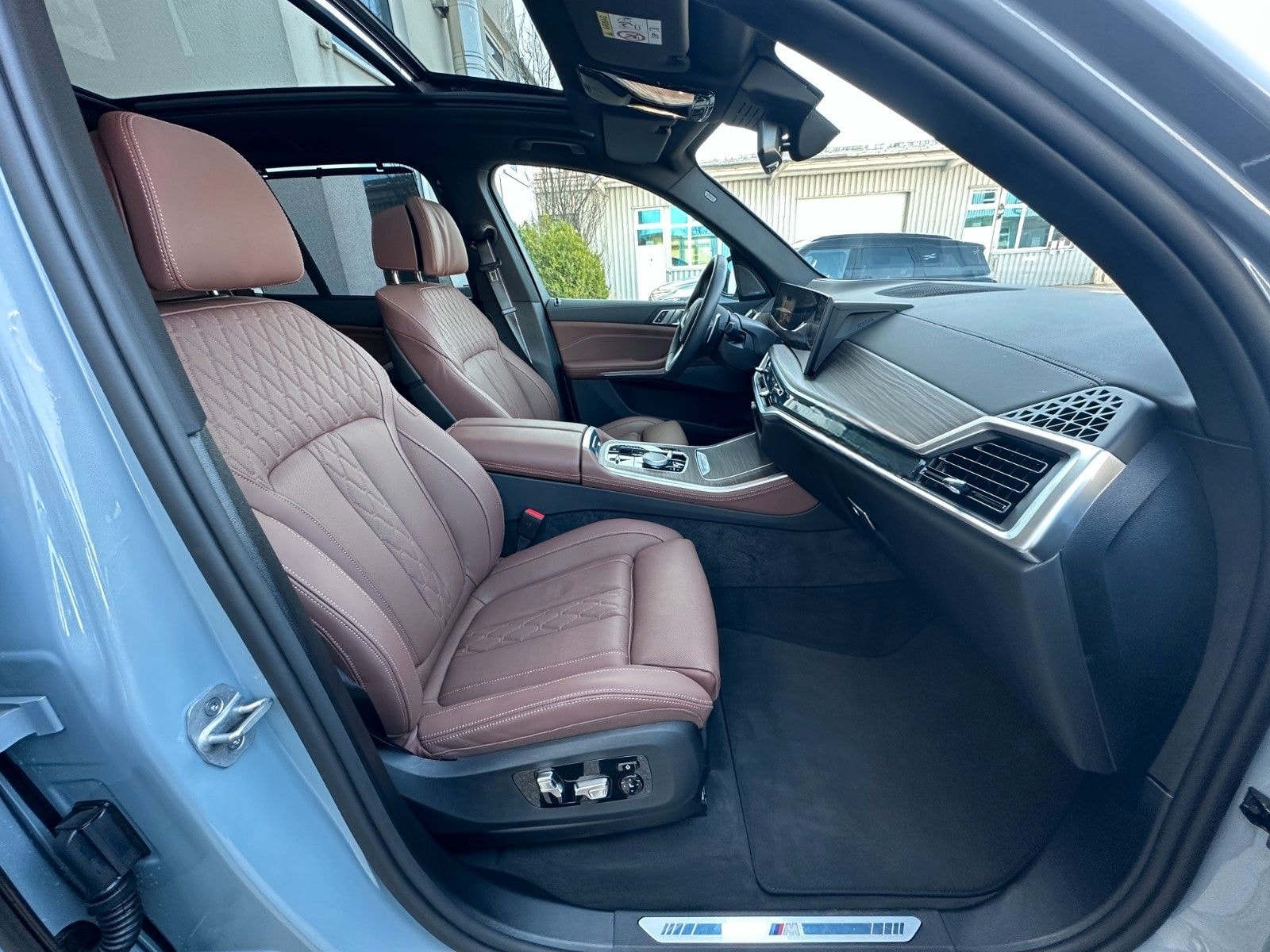 BMW X5 30d xDrive M Sport ACC,HUD,PANO,HARMAN,LUFT.. foto 25