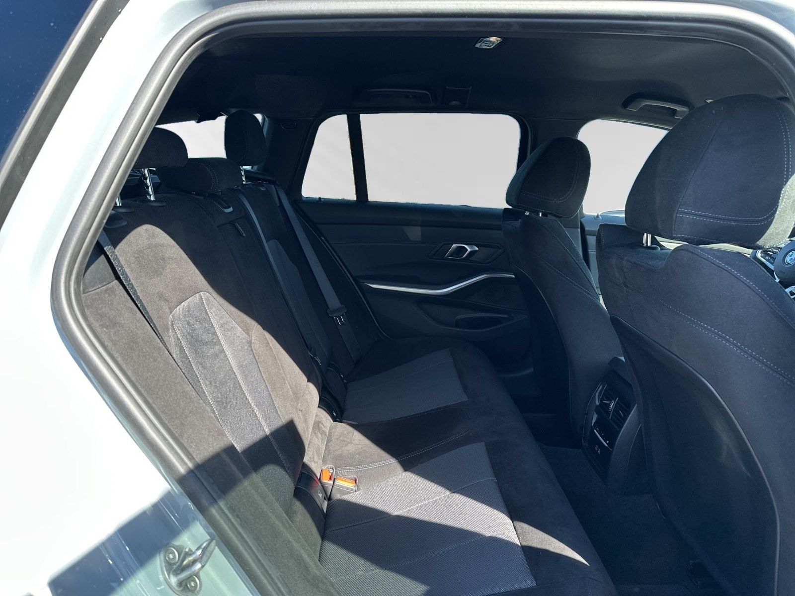 BMW 318d Touring M Sportpaket|19"LMR|Parkass. foto 13