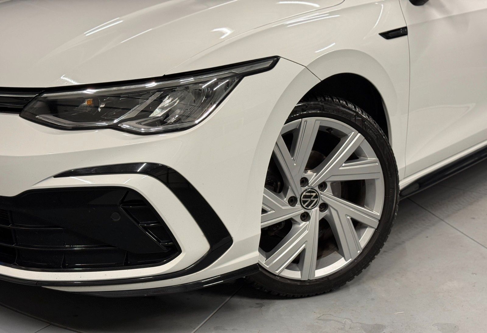 Volkswagen Golf Variant 1.5 eTSI R-Line *18Zoll*KAMERA*CarP foto 3