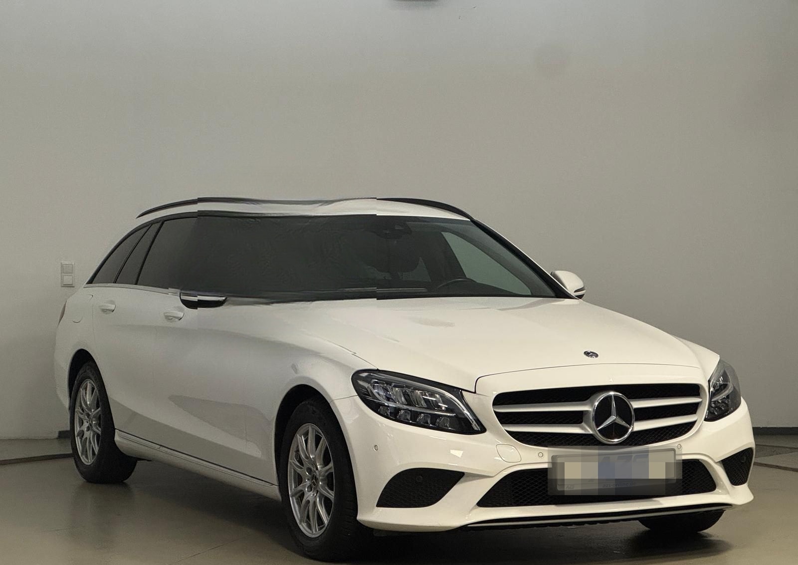 Mercedes-Benz C 180 T CDI | AHK | LED | Navi | SFW | 1. Hd | foto 4