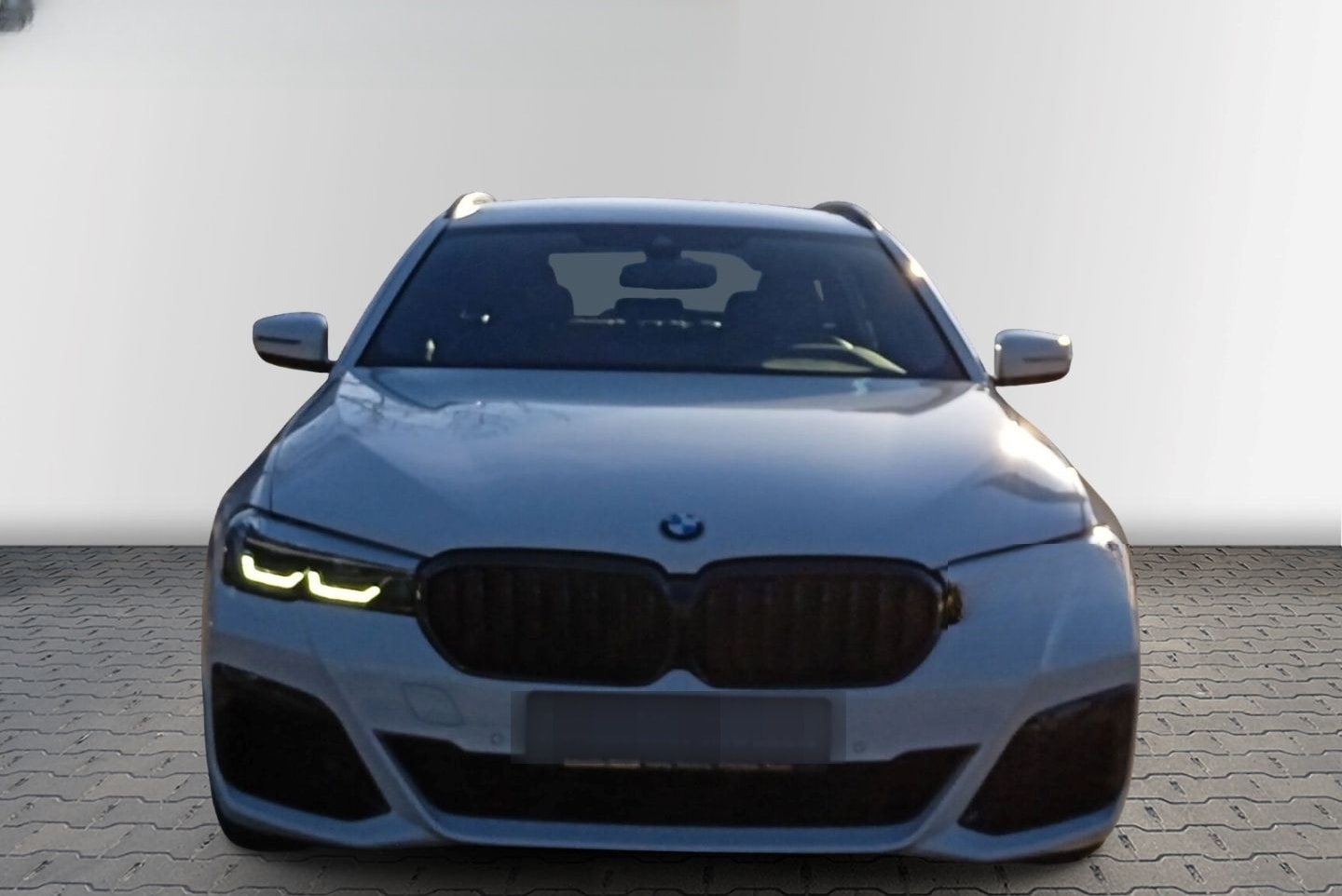 BMW 520 i Touring M Sport Aut. NAVI+DAB+HARMAN+SHZG+ foto 3