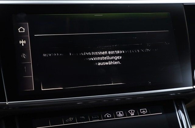 Audi A8 L 60 TFSI e quattro Pano HuD B&O Wärme Komfor foto 20