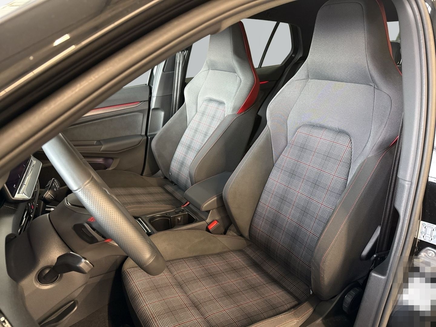 Volkswagen Golf VIII GTI 2.0 TSI *HUD*HARMAN*IQ.LIGHT* foto 11