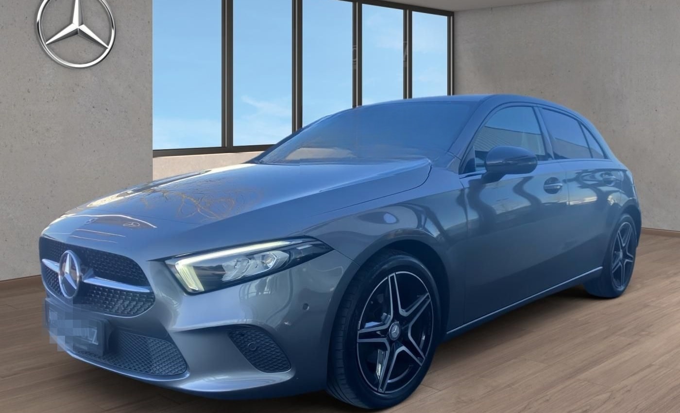 Mercedes-Benz A 180 d PROGRESSIVE+NIGHT+LED+AMBI+KAM+TOTWINKEL foto 2