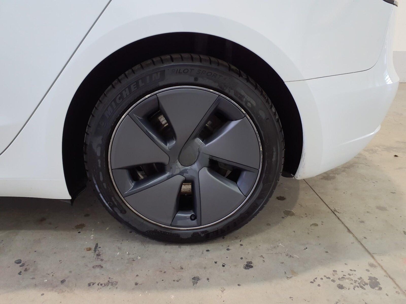 Tesla Model 3 Long Range 77 kWh Dual Motor A.Pilot Pr. foto 11