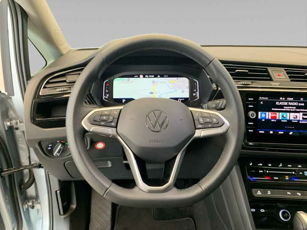 Volkswagen Touran Highline 2.0 TDI DSG *AHK*LED*ACC*NAVI* foto 16