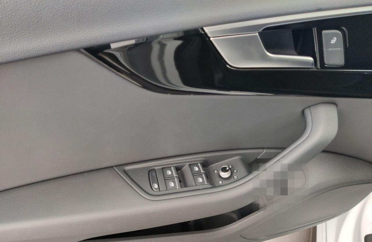 Audi A4 Avant S line S line 40 TFSI quattro 150(204) foto 16