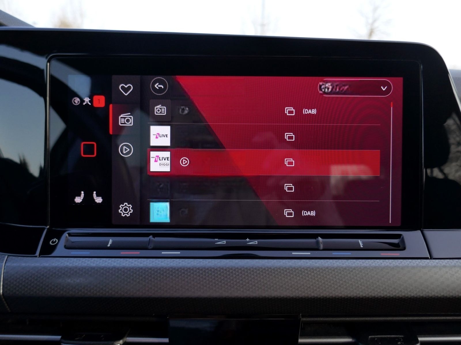 Volkswagen Golf VIII "ACTIVE" 2.0 TDI DSG | LED RFK ACC foto 15