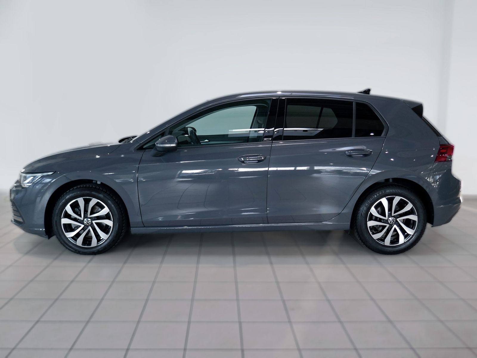 Volkswagen Golf VIII "ACTIVE" 2.0 TDI DSG | LED RFK ACC foto 3